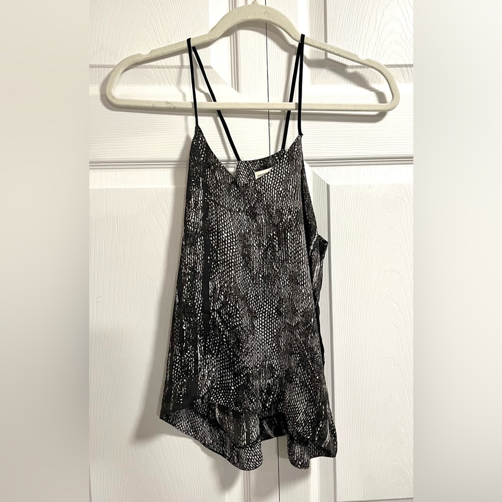 B&W Snakeprint Silky Flowy Shirt